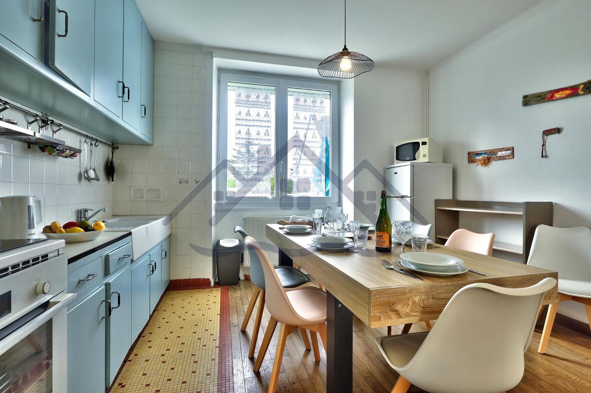 Ty Geoland - Maison à deux pas du centre avec jardin au Guilvinec - Wifi inclus - Animaux bienvenus- Linge de lit inclus - Serviettes et ménage de fin de séjour en option Exterior foto